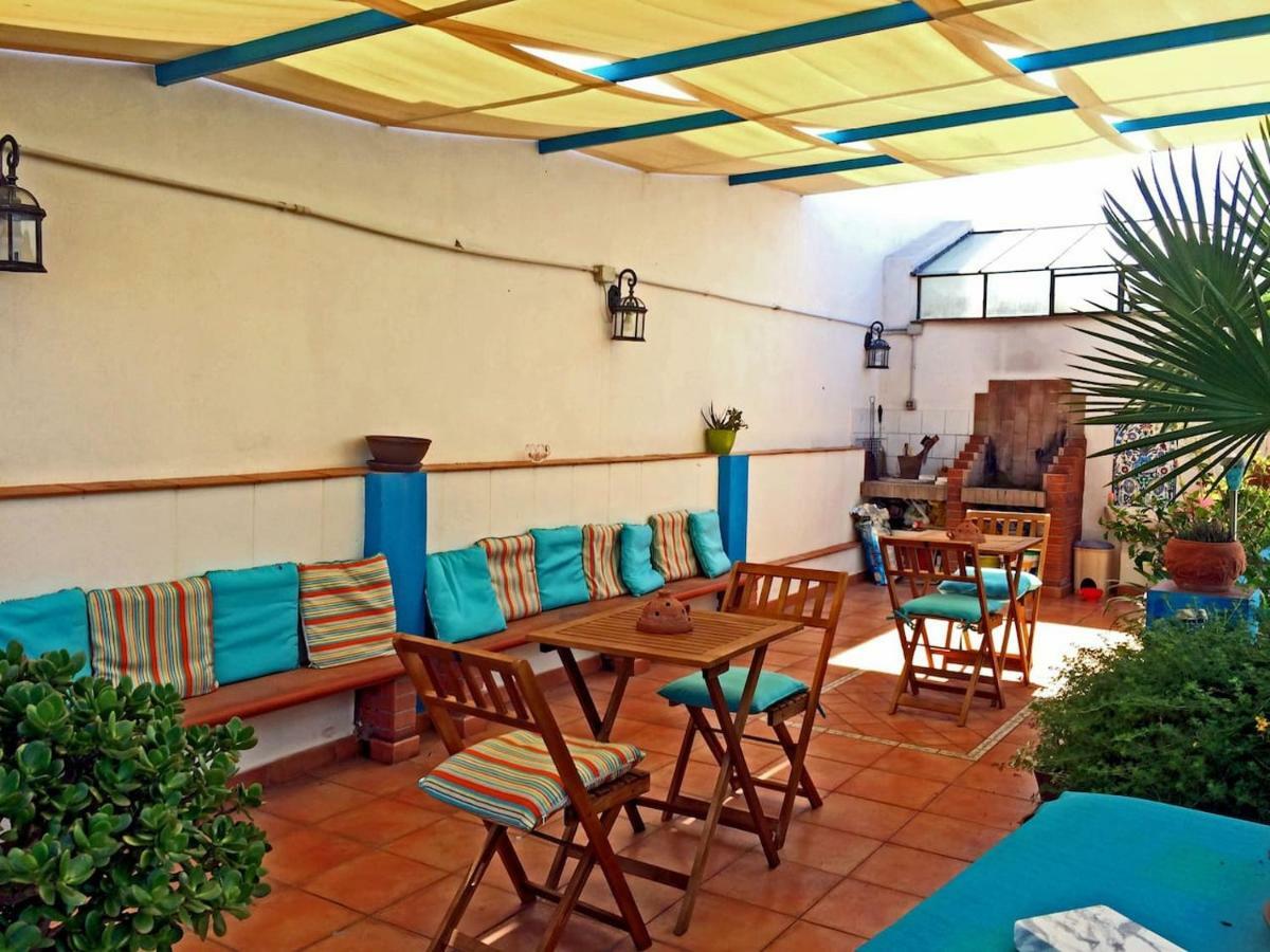 Kairos Disigiu - City Centre Cagliari Luaran gambar